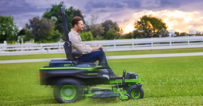 Greenworks 60V Maximus 54andquot battery ZeroTurn Mower